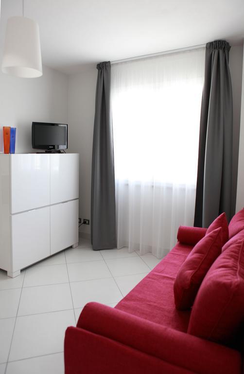 Brezza Di Grecale Aparthotel Trapani Cameră foto