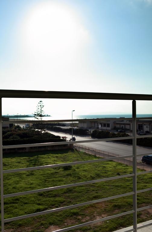Brezza Di Grecale Aparthotel Trapani Cameră foto
